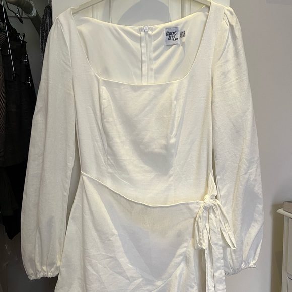 PRINCESS POLLY: THE VILLA MINI DRESS WHITE - Picture 2 of 4